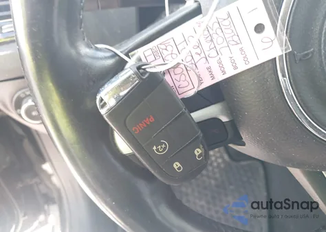 2021 Jeep Compass Altitude Fwd z USA, uszkodzony, nr VIN 3C4NJCBB4MT597035